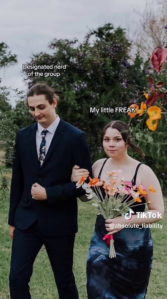 I know a runway HATES to see us coming!!! #weddingaisle #trending #fyppp #walkingdowntheaisle #bridesmaids #bride #funwedding #foryoupageofficiall