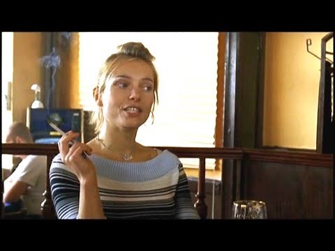 Nadja Uhl smoking cigarette 🚬