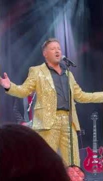 Billy Gilman Singing a wonderful Christmas classic at Greenwich Odeum 12-13-2025