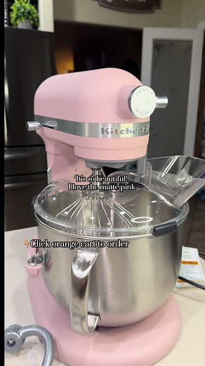 Stunning KitchenAid 7 QT Mixer for Mother's Day