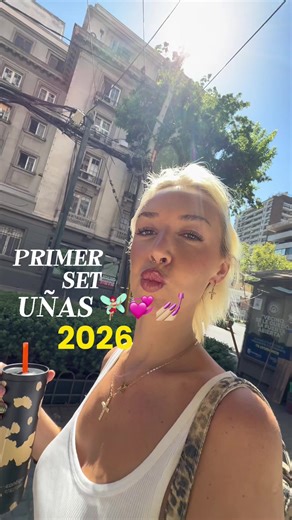 Diseños de Uñas Perfectos para el Verano