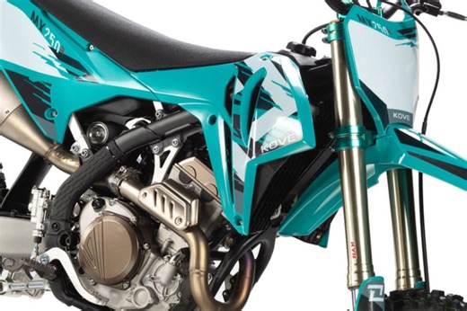 KOVE「MX250R」2026年モデル登場　97kgの軽量モトクロッサー | 【モトメガネ】バイク・オートバイ|自動車・クルマ|キャンプのニュース情報