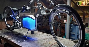 One-off Blue Steel hubless-wheel ebike started out as a Schwinn