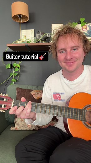 How to play Blackbird | Blackbird Guitar Tutorial