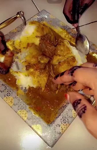 Amyrah (@amyrah_00)’s videos with original sound - Amyrah