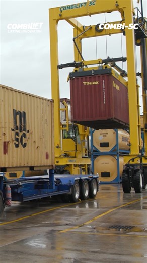 Need something BIGGER? This straddle carrier from Combilift can stack up to THREE high safely and efficiently and operators love it. Watch the full video on our youtube here: https://www.youtube.com/watch?v=xVch4-7Okpg #Combilift #LiftingInnovation #StraddleCarrier #Safety #Storage #Efficiency | Combilift