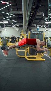 Did you know you are sabotaging your hamstrings without even realizing it? Let’s fix the 3 most common mistakes with hamstring machine curls! 1. Ego lifting. Stop using heavy weight if it’s pulling your hips off the pad! Keep your form tight for real gains! 2. Speeding through the reps. Hamstrings need time under tension. Slow it down and feel every rep! 3. Cutting your range of motion short. To maximize hamstring activation, curl all the way up and stretch fully down! Clean up your form, and wa