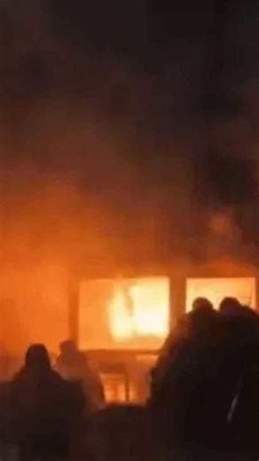 Revelan un video de como empezó el incendio en el bar de Suiza
