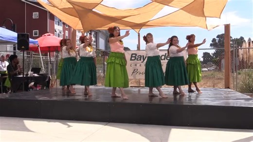 "Wahine 'Ilikea" is a timeless composition by Reverend Dennis Kamakahi that honors the white mist of Kamalo on the island of Moloka'i. In this video captured by @Mark Witz, the dancers from @The Hula School of Santa Cruz - Ka Lei Wehi O Ka Mailelauloa interpret that imagery with grace. The recording features @Nathan Aweau whose vocals and guitar work provide the perfect foundation for the visual storytelling. The bond between kī hōʻalu and hula is inseparable. Slack Key is often played with a rh