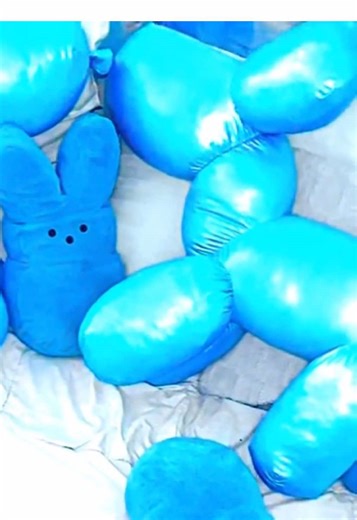 Exploring My Frutiger Aero Room Design