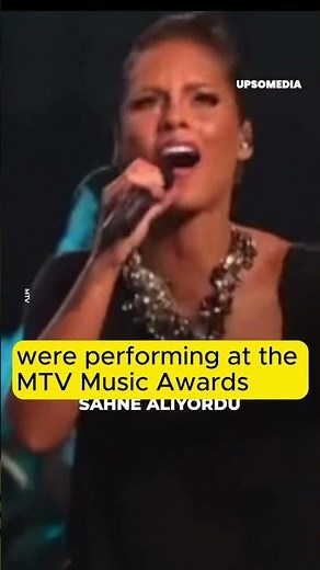 "Lil Mama Crashes Jay-Z and Alicia Keys' Performance – Beyoncé's Desperate Attempt to Stop Her!"