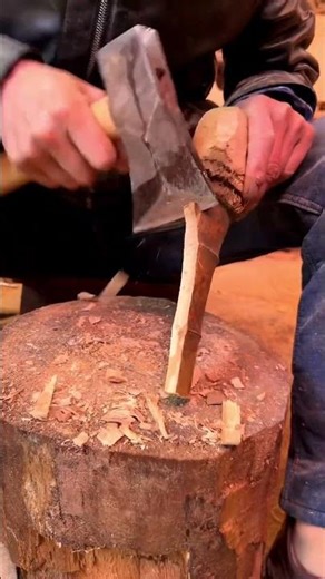 Bamboo Root Rice Spoon Craft: A Timeless Tradition