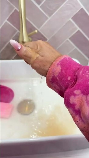 sponge bath in 1 minute 🫧🛁 #makeupsponge #beautysponge #sponge #beautyblender #collection