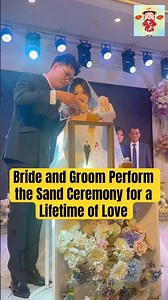 Bride and Groom Perform the Sand Ceremony for a Lifetime of Love #lacaxunghe
