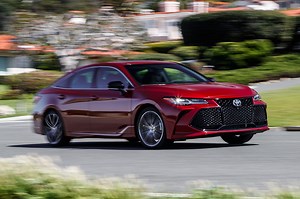 2019 Toyota Avalon Touring First Test: Are You Looking At Me Now?