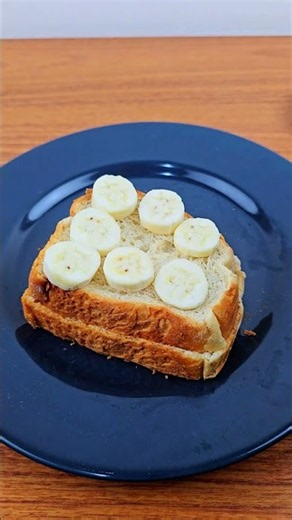 This Is Way Better Than BREAD and BUTTER! 😱🍌🥛 #banana #breakfast #recipe