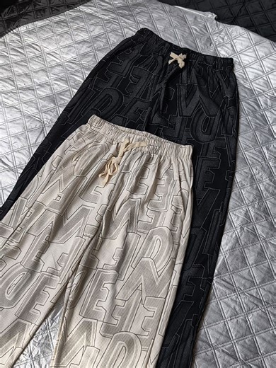 Stylish Baggy Pants for Men: Outfit Ideas