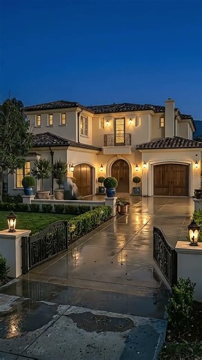 Watch This Falling-Apart Mansion Become Luxurious #beforeandafter #renovation #transformation