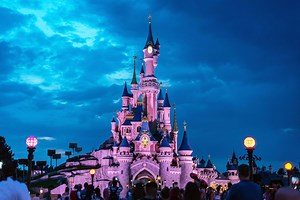 10 Ways Disney Parks Uses Psychology: How to Create the Happiest Place on Earth