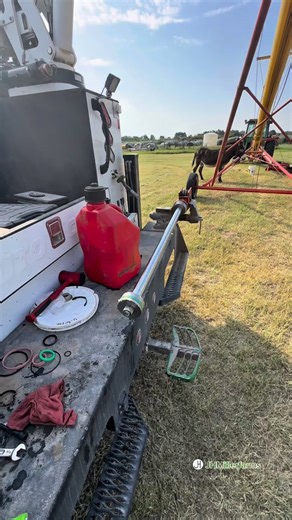 2.7K views · 217 reactions | Another cylinder repair on a Westfield MK 100-71 auger #agtechtalk #agmechanic #jhmillerfarms #farmtok #hydraulics #fieldtech #fieldservicetechnician #mechaniclife #mechanic #deeretech #dealertech #servicecall #servicetruck #servicetrucklife #worksmarternotharder #tipsandtricks | JHMillerFarms | Facebook