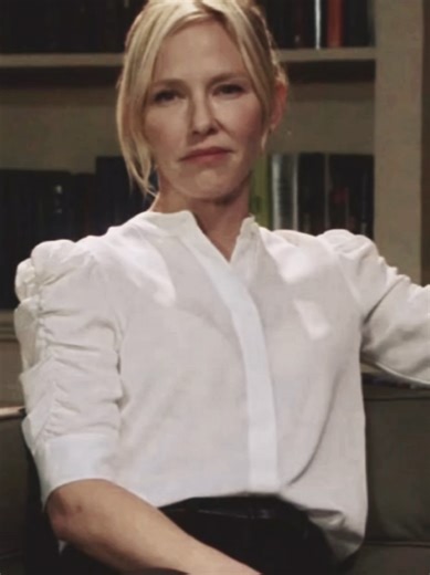 Amanda Rollins: A Deep Dive into SVU's Complex Character
