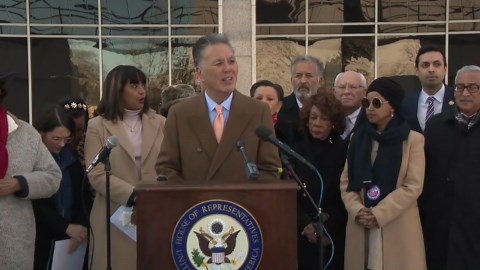 Democrats blocked from entering the Department of Education