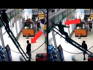 💀How NOT to hold your coworker's ladder