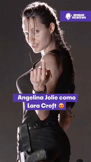 #TBT al 2001, cuando Angelina Jolie estaba promocionando 'Tomb Raider'. Repórtense los que quedaron flechados en ese momento por la actriz😏 Fotos: Getty Images #angelinajolie #tombraider #laracroft #TendenciasRad