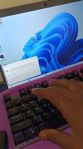 Another Way To Open a Notepad // #asmr #computer #pc #fasttypingkeyboard