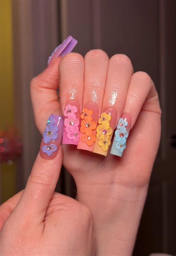 Chic Pastel Spring Nail Designs