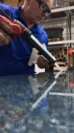 BUILDING A 400-GAL AQUARIUM AGAIN PART 5. IT BROKE, NOW IT'S BEING REBUILT. BY REEF AQUARIA DESIGN.