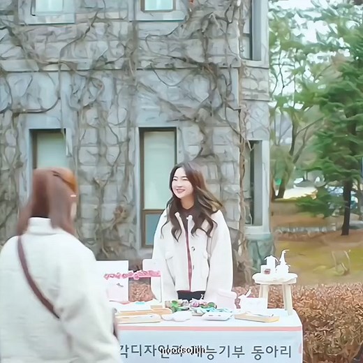 1.3M views · 65K reactions | Jealous is real 藍 | Nelle Enr | Facebook