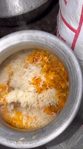 Mughlai Combo sirf 3000 Rupay ka 20 logo ke liye #reel #reel #video #foodie #streetfood #combo | Faiz baba