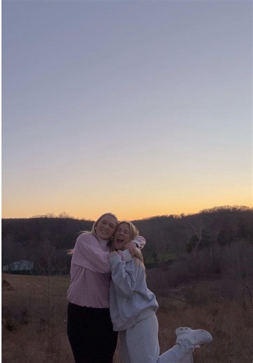 Celebrating Roommate Life at UARK!