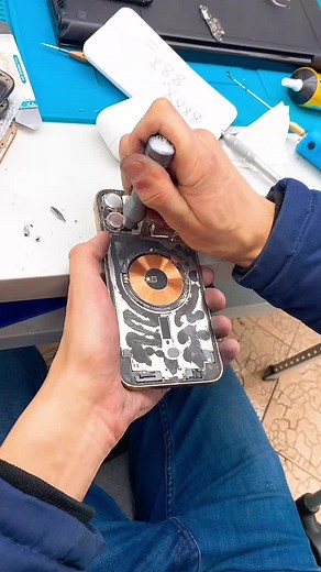 Step-by-Step Smartphone Disassembly Guide