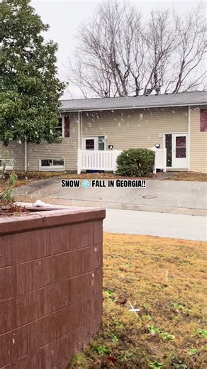 Snow in Georgia!!