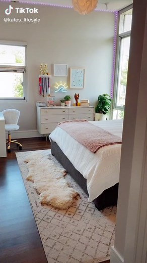 new room tour 🌴⚡️🤍 (draft) #fyp #preppy #roomtour #newroom