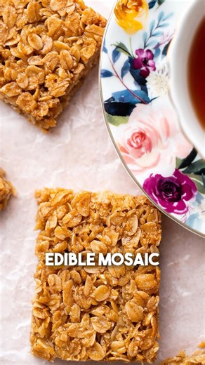 Easy Flapjack Recipe – Classic British Golden Syrup Flapjacks (Oat Bars) https://www.anediblemosaic.com/easy-flapjack-recipe/ | Faith's Kitchen | Facebook