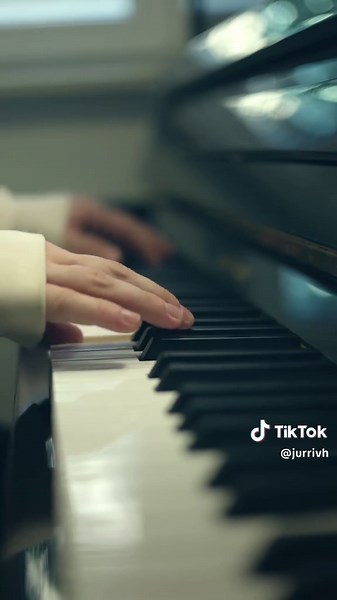 First Love – Jurrivh ❤️🎹 #piano #pianomusic #composer #sadpiano #jurrivh