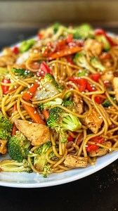 284K views · 710 reactions | Stir fry on the @blackstoneproducts griddle is always a crowd pleaser! #blackstone #blackstonegriddle #griddle #griddlecrew #griddlenation #stirfry #quickmeals #réel #reels #reel #recipe #recipes | Cook n woods | Facebook