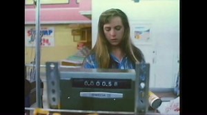 Intruder (1989) Trailer