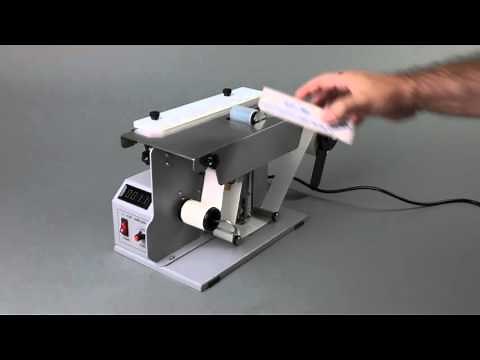 Tach-It 6500 Semi-Automatic L-Clip Label Applicator for Box Sealing