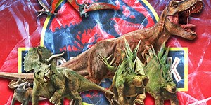 Jurassic Park Needs to Treat Dinosaurs Less Like Monsters