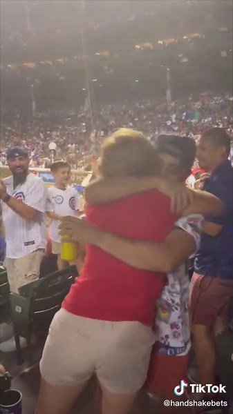 Best moment in MLB history #handshakebets #chicago #baseball #sports #mlb #cubs #bets #wager #luck