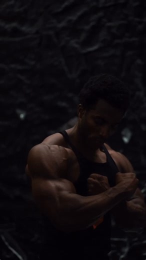 Fabrizio Dos Santos | The pump never lies. PRE-Lift: The only fuel you need. Period. BETTER INPUT = BETTER OUTPUT | Instagram