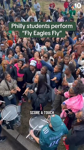 Students at the Philadelphia High School for Creative and Performing Arts celebrated the upcoming Eagles playoff run as the Road to Victory Bus Tour stopped by. The students also performed their own rendition of the Eagles Fight Song! | NBC10 Philadelphia