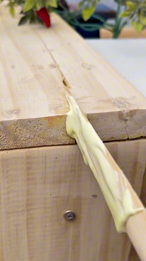 Técnica sencilla para reparar madera agrietada sin reemplazarla #ObraPuebla #DIYTools #Madera #Reforma | Consejos del Dr.