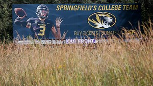 Pokin Around: No, Springfield's football team is NOT Mizzou; I finally meet Coach Stec