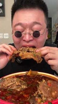 How to Eat Spicy Soft-Shelled Turtle Fast - A Taste Adventure