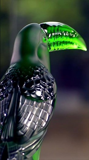 The expert craftsmanship and attention to detail are evident in this remarkable sculpture. #lalique